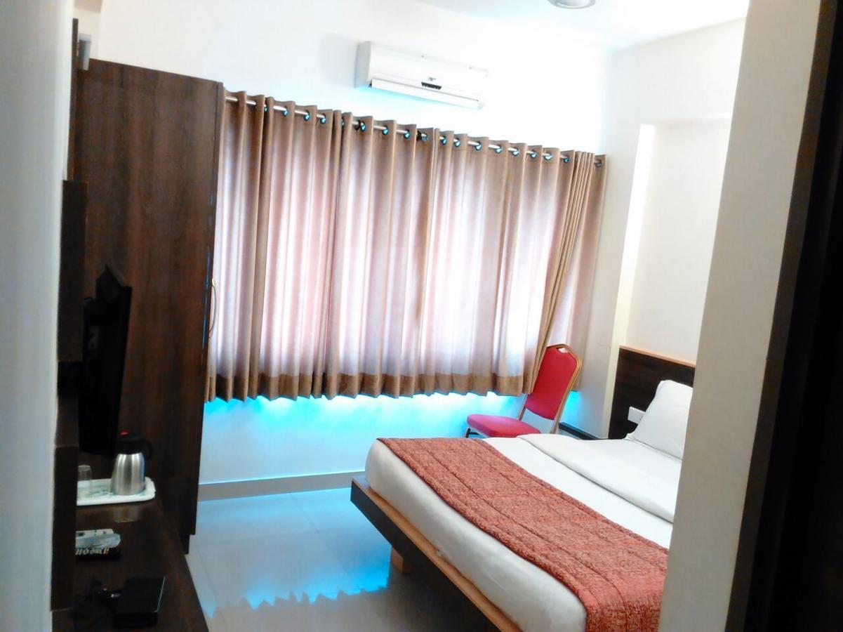 Hotel Sivaranjani Erode Exteriér fotografie