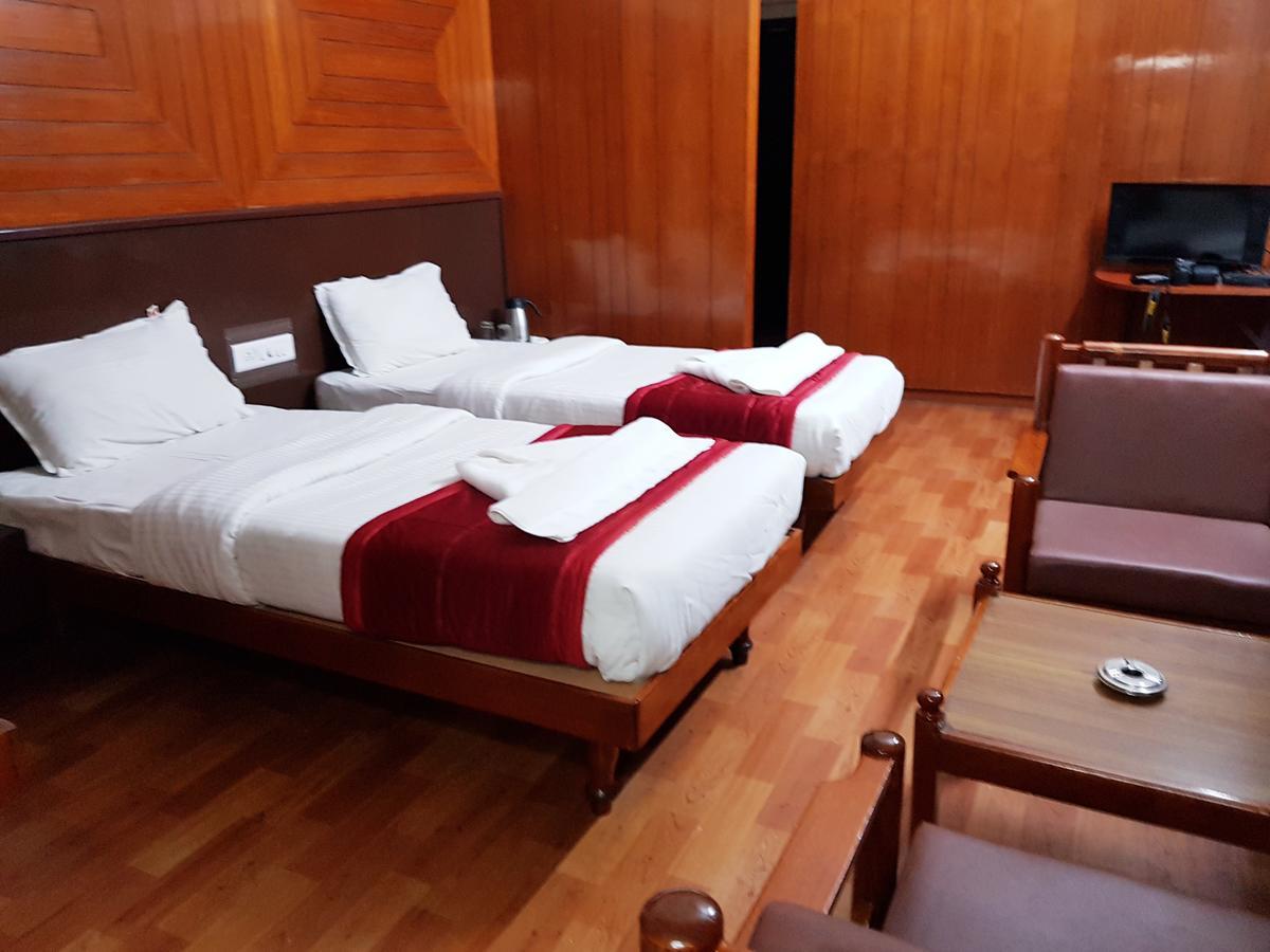 Hotel Sivaranjani Erode Exteriér fotografie